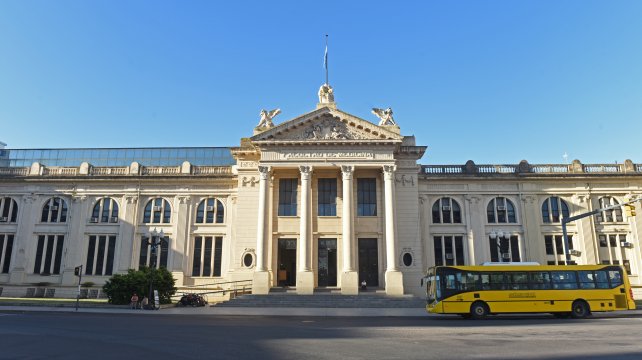 FACULTAD UNR
