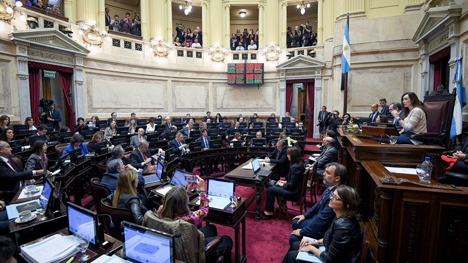 SENADO