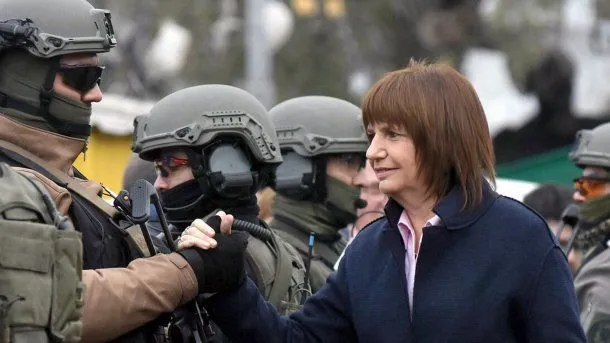 patricia-bullrich-agentes-encubi