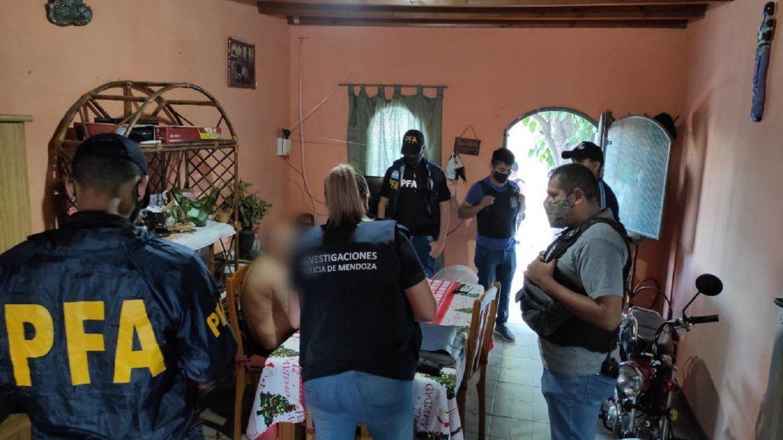 la-policia-federal-detuvo-un-hombre-acusado-cometer-grooming-2jpeg