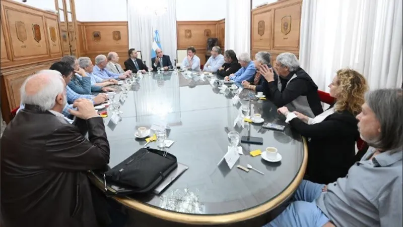 reunion_gobierno_cgt.jpg_1756841869