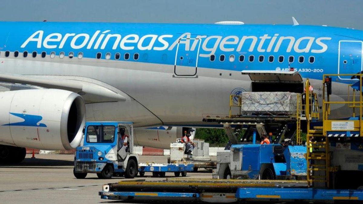 avion-aerolineas-argentinas-vacunas