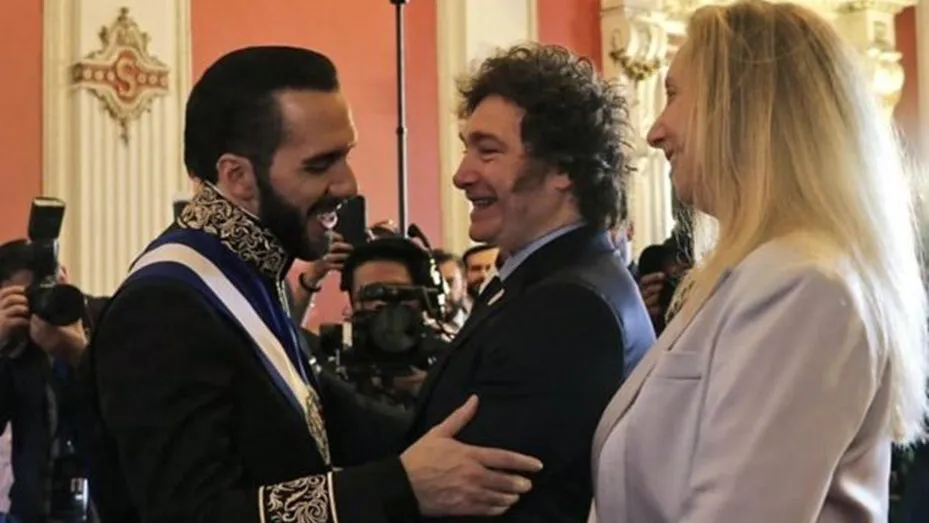 bukele-milei-abrazo-630x375