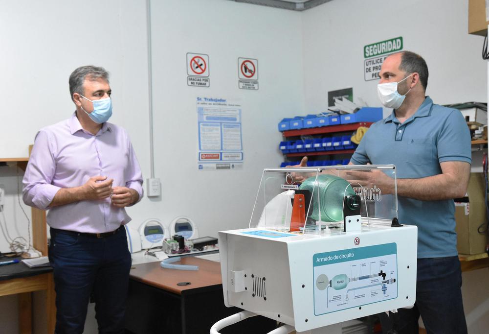 Luis Castellano y Guillermo Bernasconi - CICLADOR RESPIRADOR INBIO 1