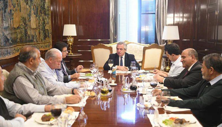 el-presidente-alberto-fernandez-se-reunio-autoridades-la-cgt