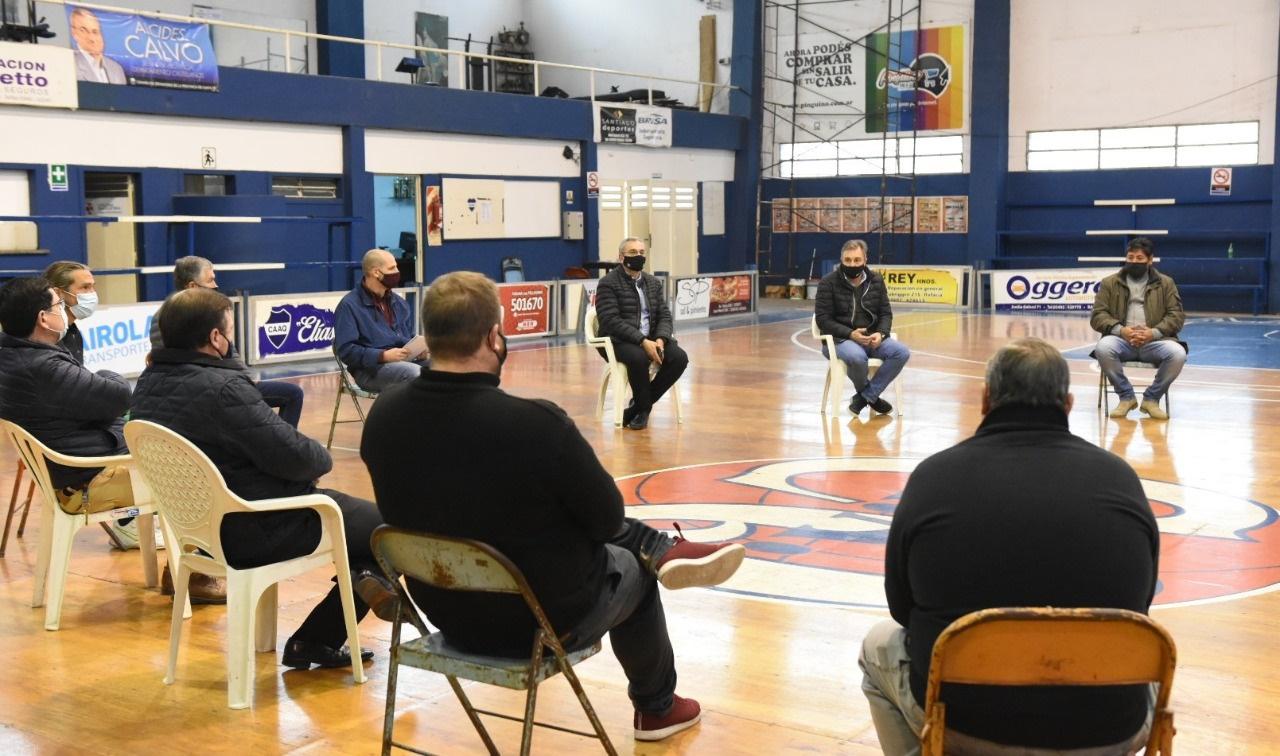 1 Reunión con dirigentes