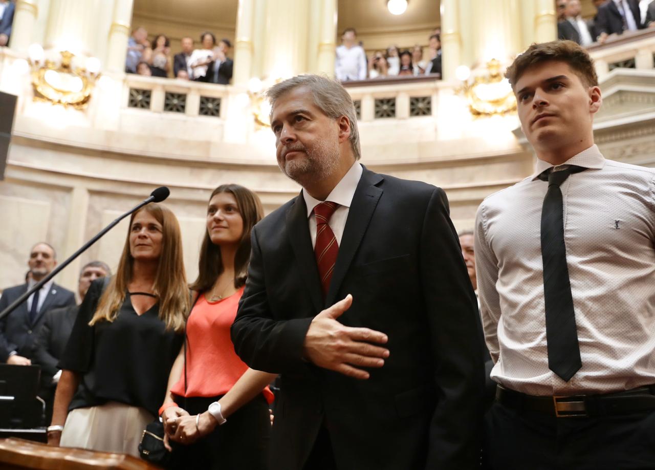roberto mirabella jurando senador