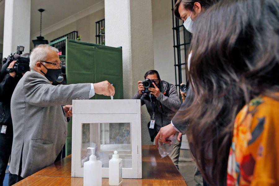 mayores-60-tendran-prioridad-votar-las-10-y-12