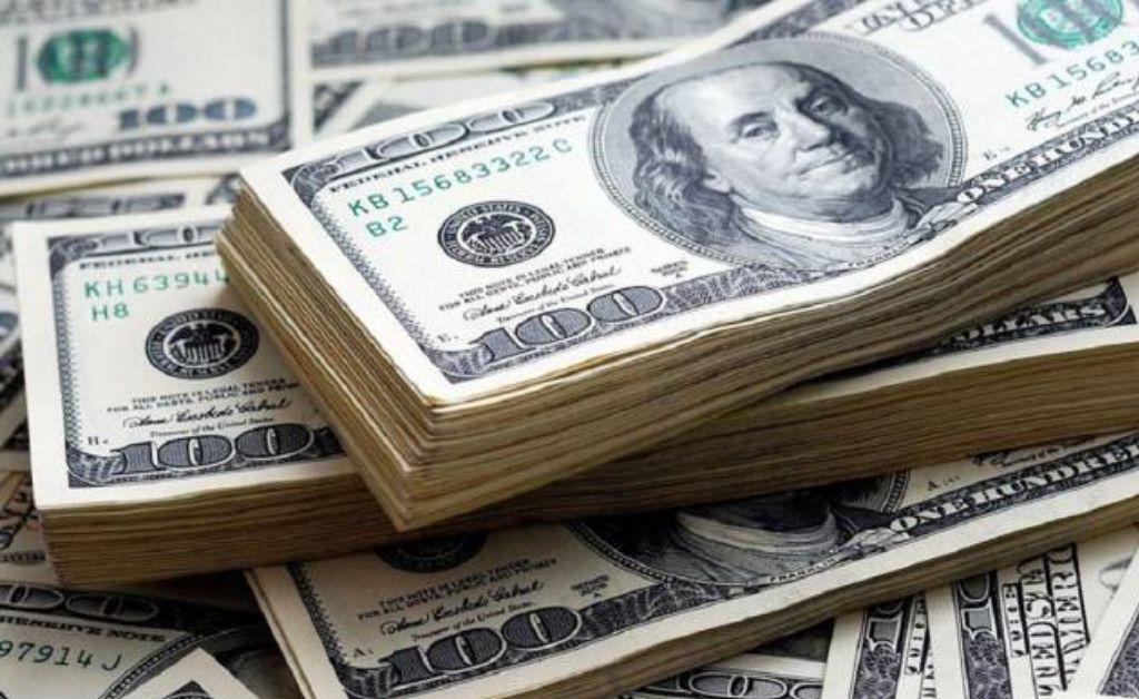 Dolares