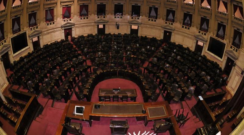 congreso-recinto-vacio-ac3a9rea4