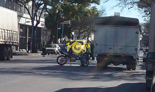 accidente en bv santa fe y cordoba