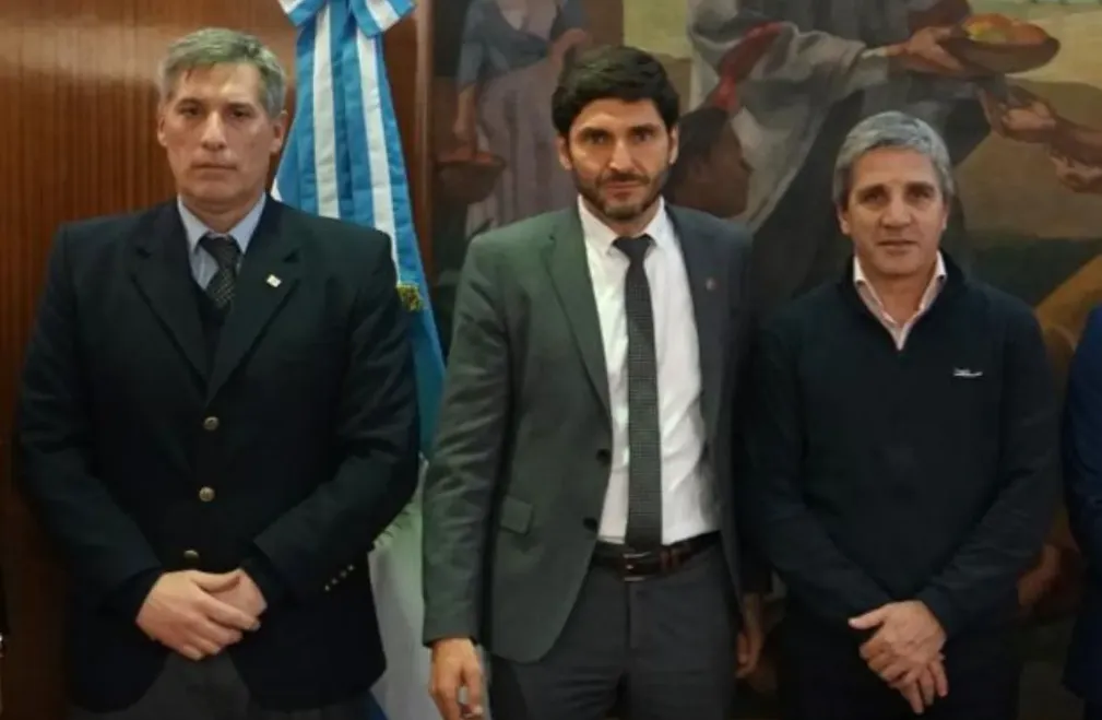 Caputo y Pullaro