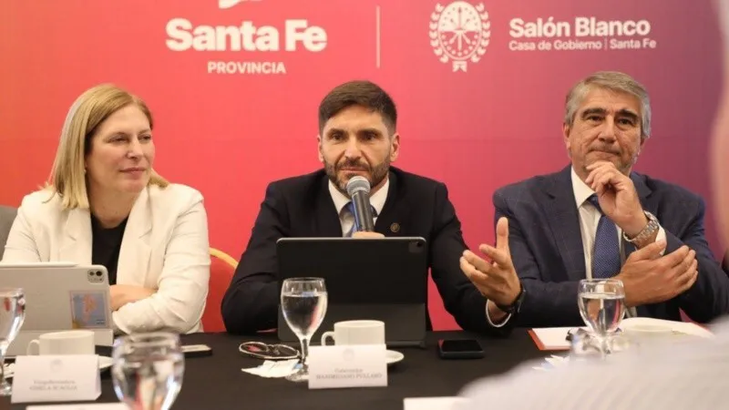 pullaro_junta.jpg_1756841869
