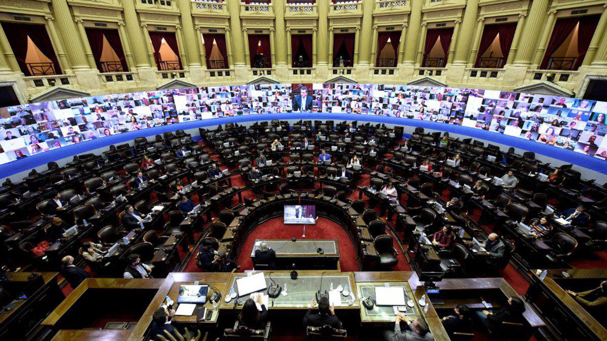 DIPUTADOS